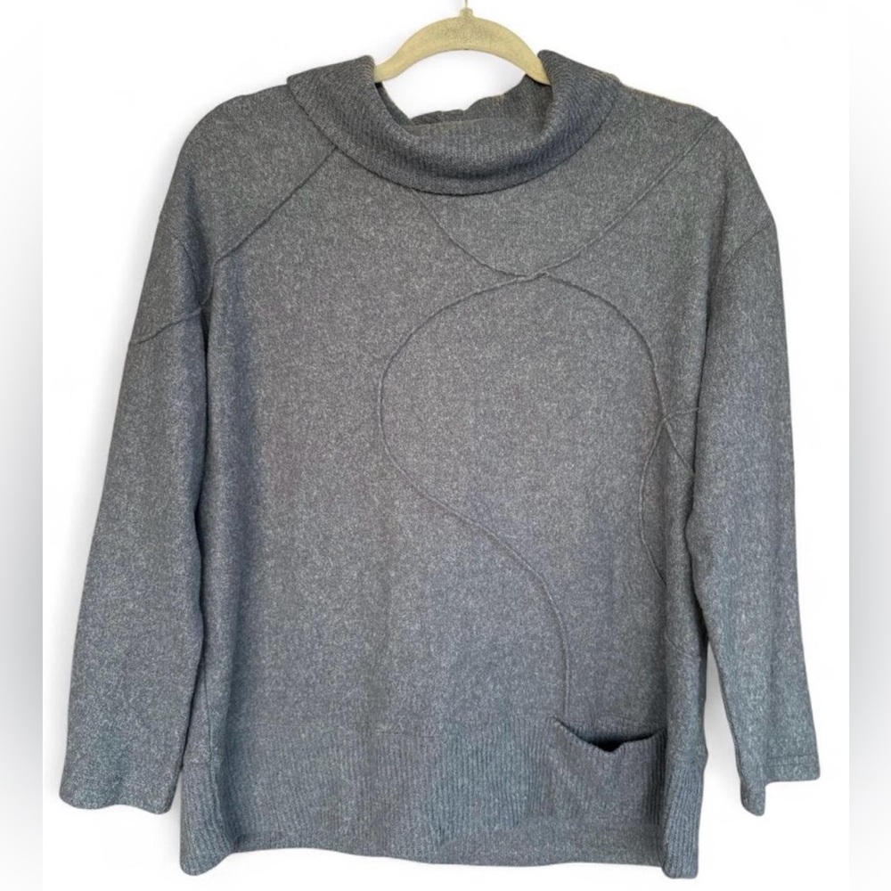 NWT Women's Trisha Tyler Cowl Neck Pullover Sweater Medium Soft Gray Textured‎